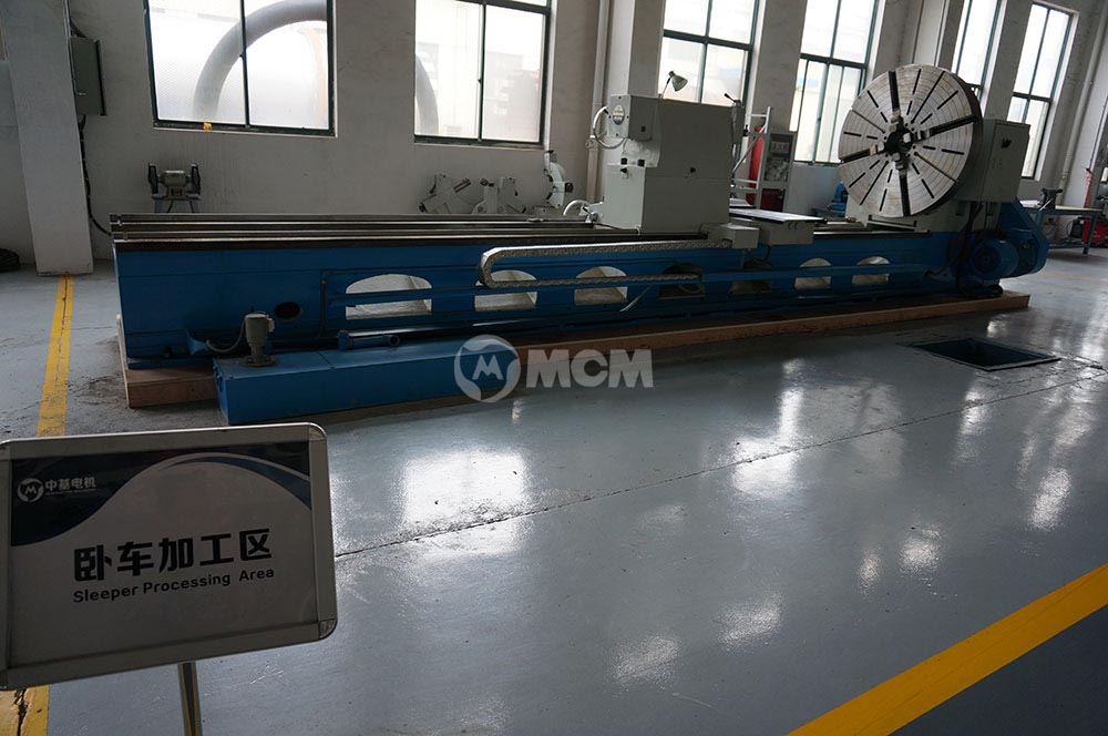 CW61160臥式車床